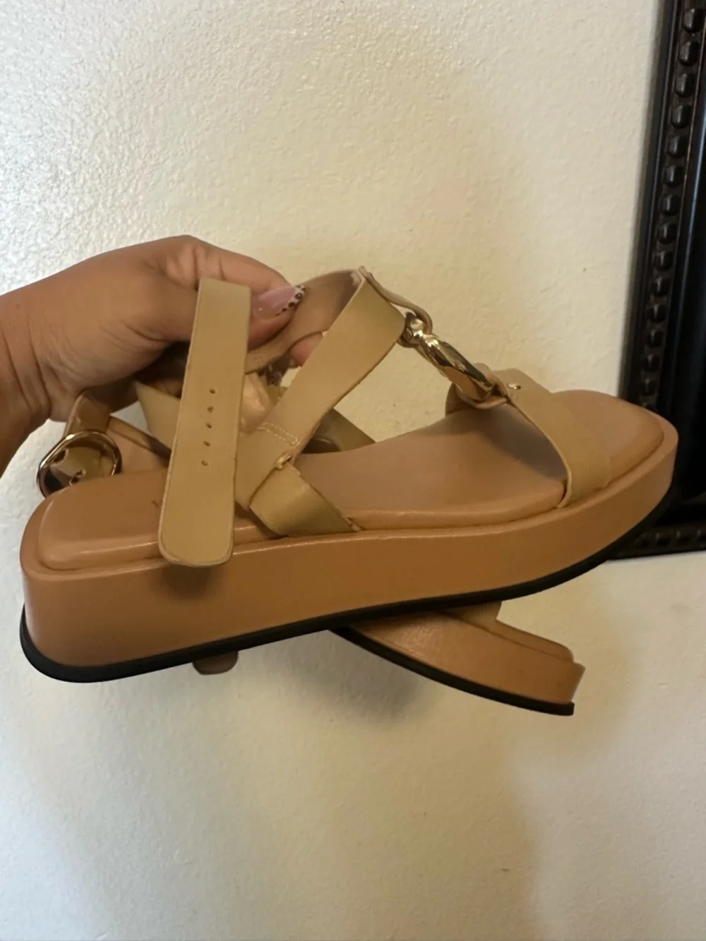 Zara Tan Platform Ankle-Strap Sandals with Gold Accent - Picture 5 of 7
